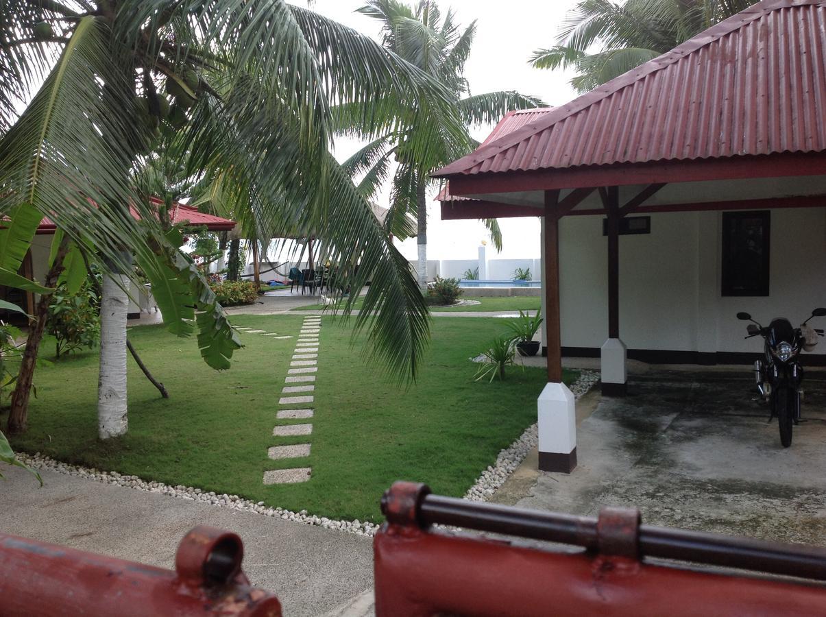 Bamboo Beachhouse Dormitory Garcia Hernandez Luaran gambar