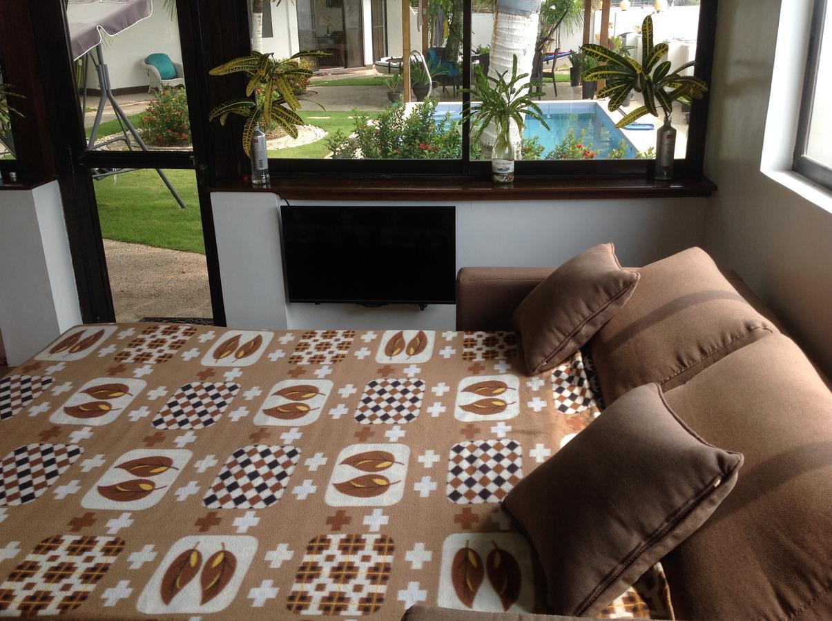 Bamboo Beachhouse Dormitory Garcia Hernandez Luaran gambar
