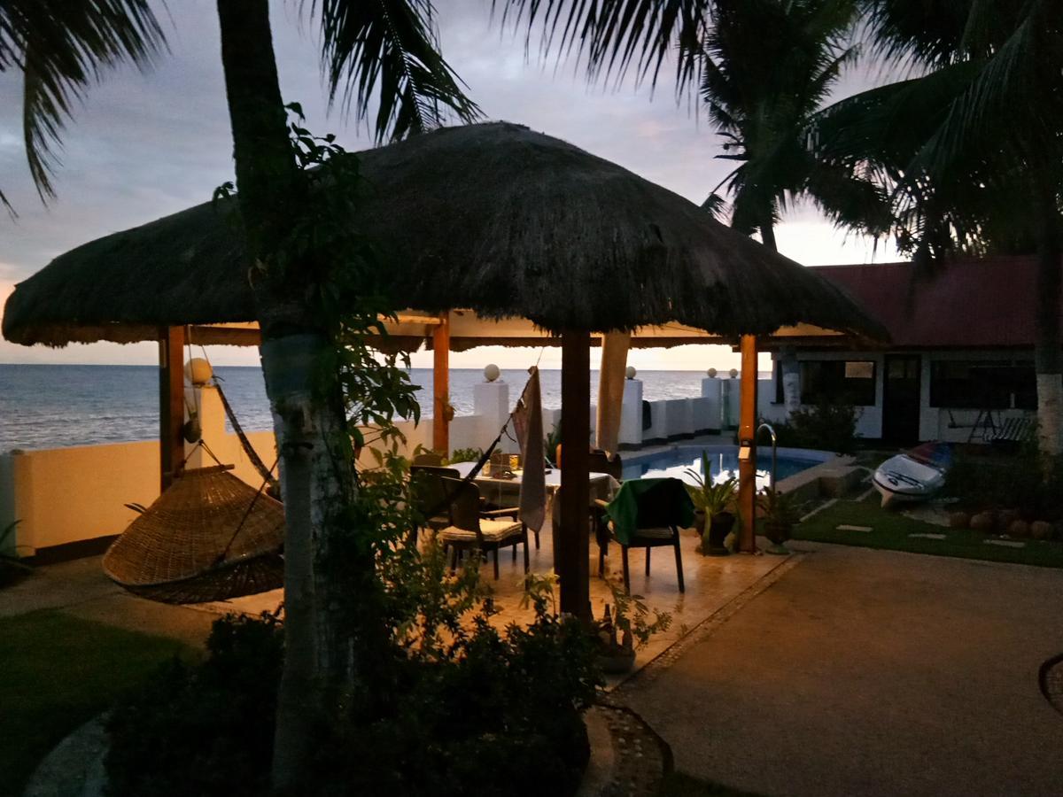 Bamboo Beachhouse Dormitory Garcia Hernandez Luaran gambar